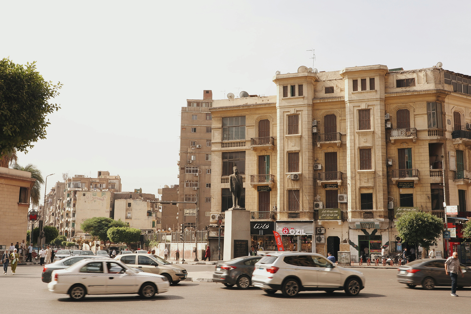 Bar hopping in Cairo